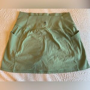 Athleta salutation stash skort